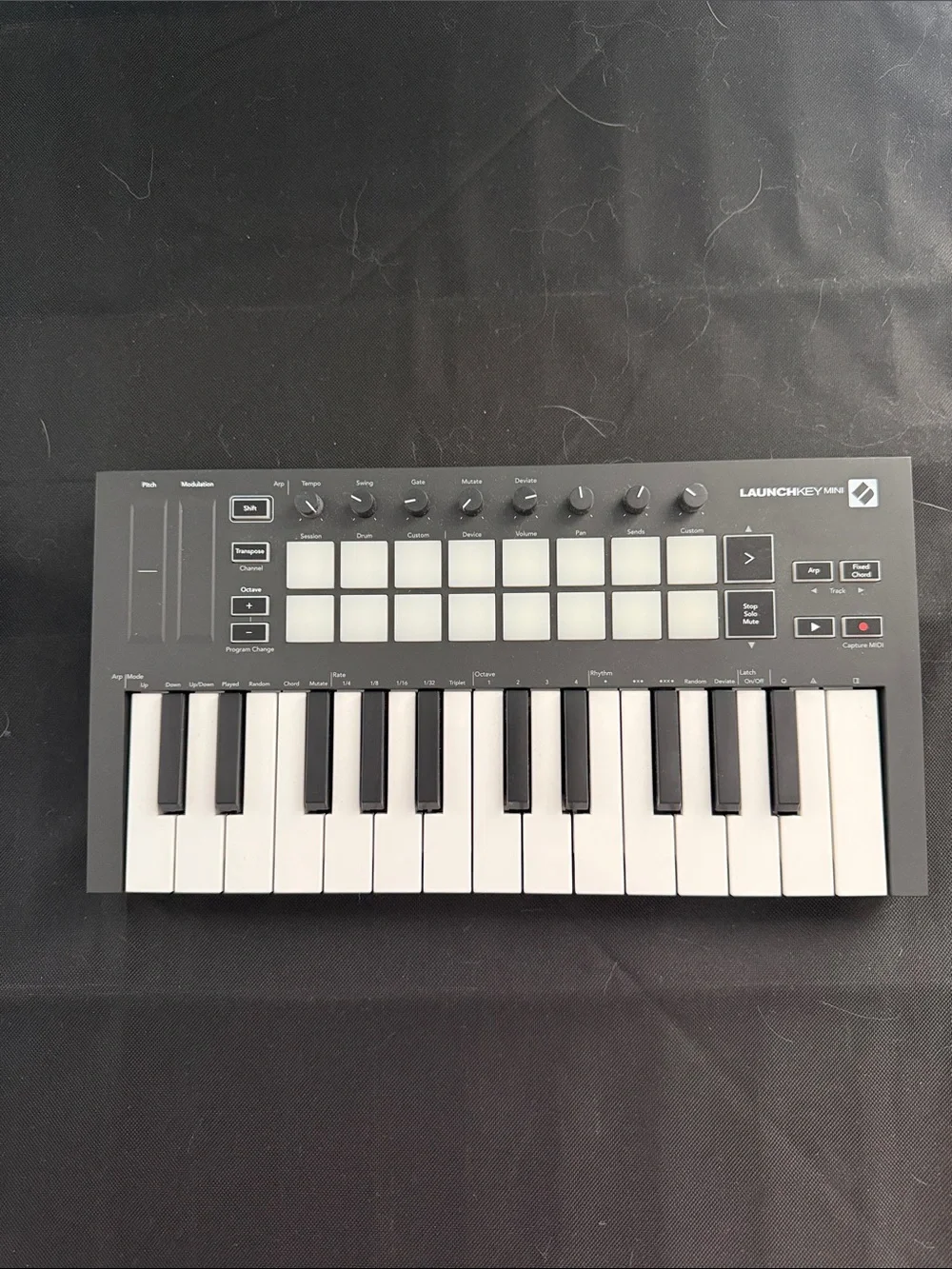 Launchkey Mini MIDI Controller Keyboard - Black